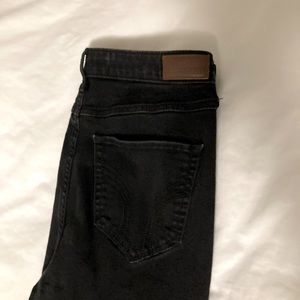Women’s jeans